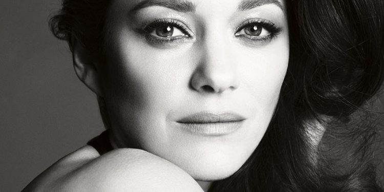 Marion Cotillard trở thành gương mặt đại diện mới cho dòng nước hoa N°5 - 1