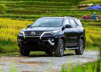 Toyota giảm giá Fortuner tới 85 triệu đồng