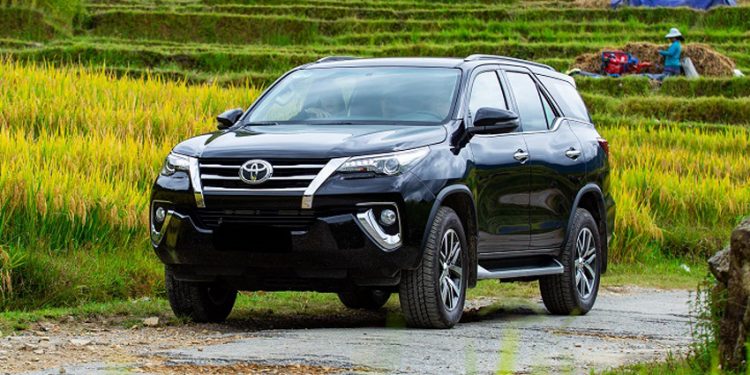 Toyota giảm giá Fortuner tới 85 triệu đồng