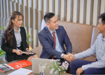 Prudential Việt Nam hỗ trợ y tế đặc biệt cho khách hàng bị nhiễm virus Corona