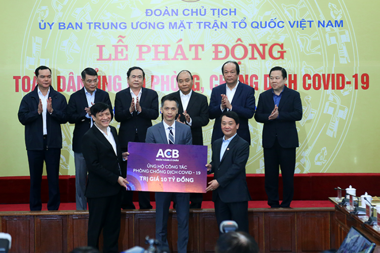 ACB ủng hộ 10 tỉ đồng hỗ trợ chính phủ Việt Nam phòng chống dịch Covid-19