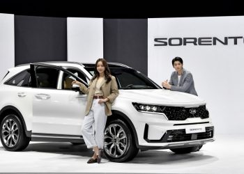 Kia Sorento 2021 vừa ra mắt, lột xác toàn diện từ trong ra ngoài