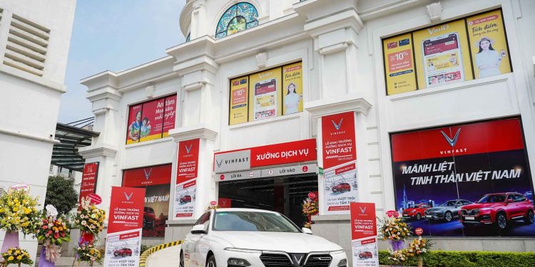 VinFast khai trưởng 18 xưởng dịch vụ trên toàn quốc - 2