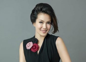 Chung Vũ Thanh Uyên: Phụ nữ phải biết quản trị cuộc đời chứ đâu thể mãi ăn may - 01