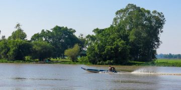 Những trầm tích văn hóa bên dòng Vàm Cỏ Đông