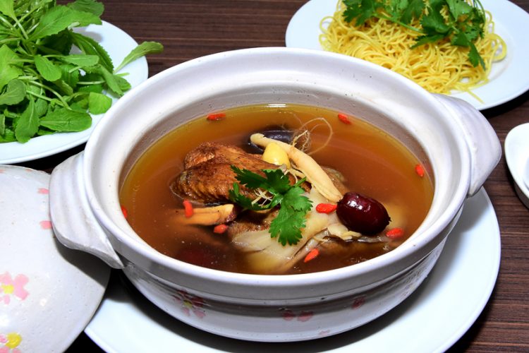 Chào tháng 04 với những món ngon tại Khách sạn Rex Sài Gòn - 1