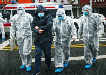 Dịch Covid -19 và sự thiếu hụt thể chế trong quản trị khẩn cấp