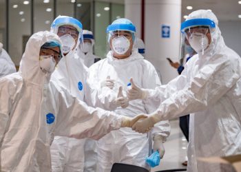 Dịch COVID-19 sáng 4-5: Thế giới hơn 3,5 triệu ca nhiễm, Việt Nam vẫn 0 ca mới - Ảnh 1