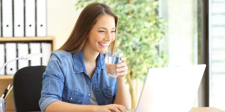 8 lý do không nên từ bỏ công việc yêu thích vì một mối quan hệ -1