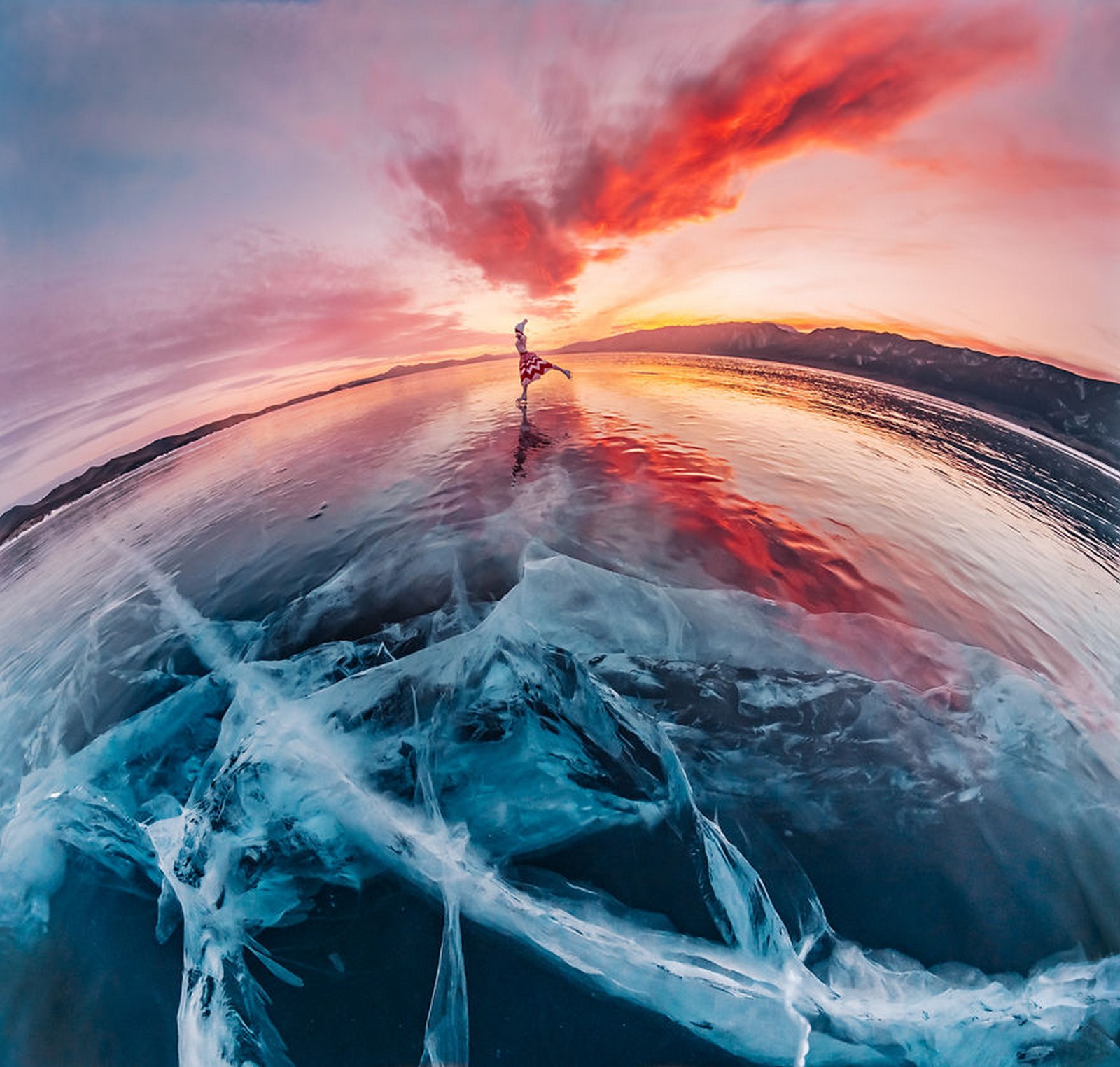 Vẻ đẹp hút hồn của hồ Baikal dưới ống kính nhiếp ảnh gia Nga - 16
