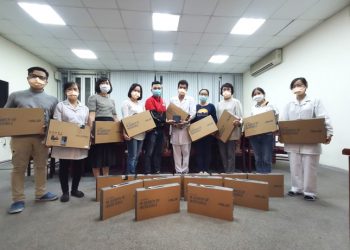 ASUS hỗ trợ thiết bị y tế cho tuyến đầu chống dịch Covid-19