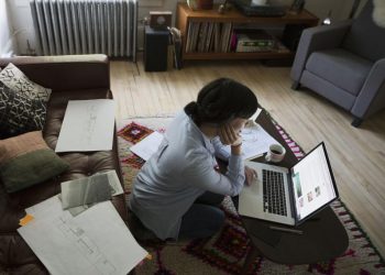 Cười ra nước mắt khi nhà thành công sở -1