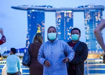 Dịch COVID-19 sáng 5-4: Mỹ triển khai binh sĩ, quân y hỗ trợ các bang - Ảnh 1