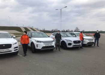 Jaguar và Land Rover góp sức chống dịch Virus Corona - 1