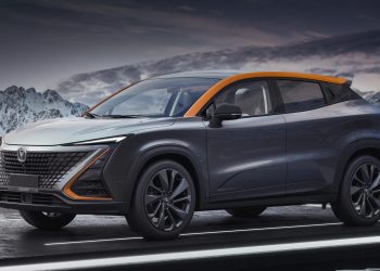 Lộ diện xe Changan Uni-T đẹp hơn Lexus, gây “bão” thị trường Trung Quốc