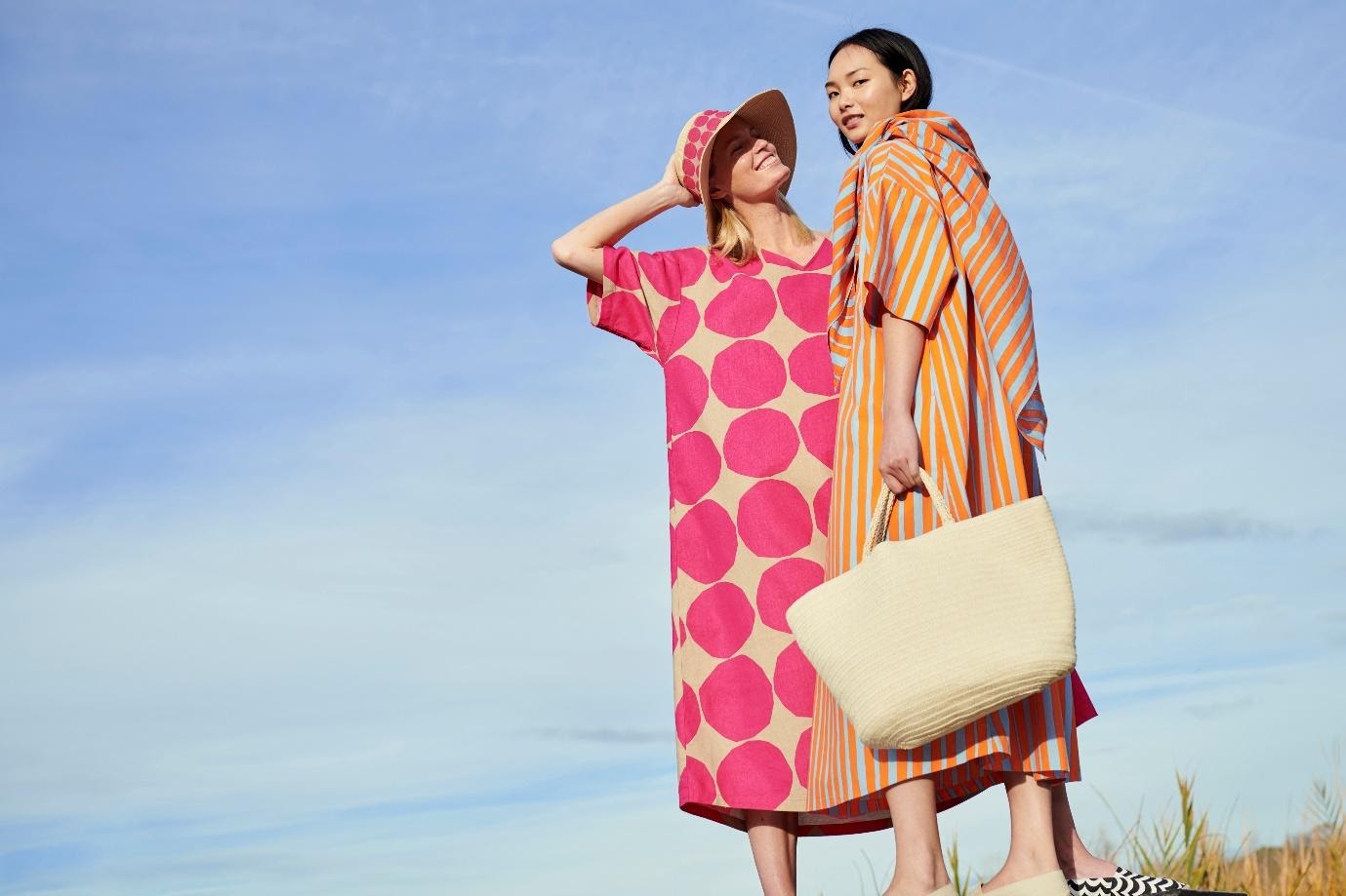 BST Uniqlo x Marimekko Xuân–Hè 2020 mùa hè bắc Âu mát lịm - 1