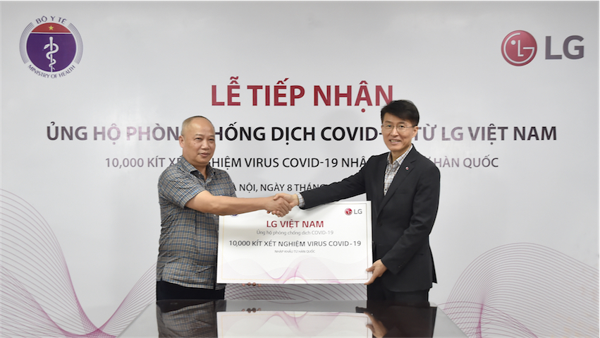 LG tài trợ Bộ Y tế Việt Nam 10.000 bộ kit xét nghiệm Covid-19 Và các trang thiết bị y tế - 3