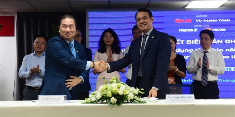 Nhiều hoạt động hưởng ứng “Ngày không tiền mặt 2020”