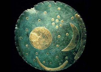 Những cổ vật hiếm hoi và câu chuyện xung quanh -7