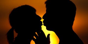 Những tình huống cái duyên có thể chống lại bạn -1