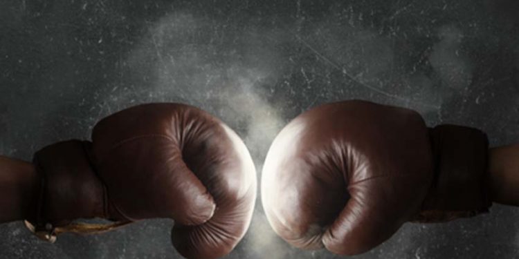 Phải có đối thủ -1