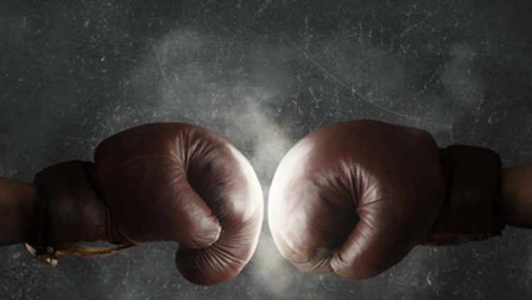 Phải có đối thủ -1