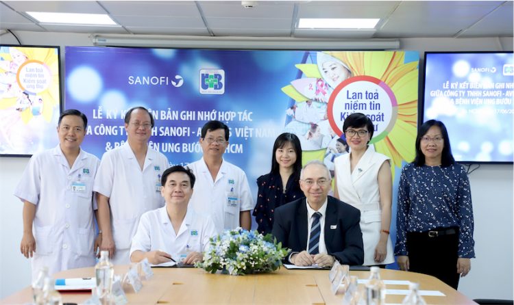 Bệnh viện Ung bướu TP.HCM ký kết thỏa thuận hợp tác với Công ty TNHH Sanofi-Aventis Việt Nam - 1