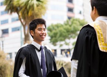 Chương trình Thạc sĩ khối ngành kinh doanh nào sẽ giúp bạn mở rộng sự nghiệp? - 3