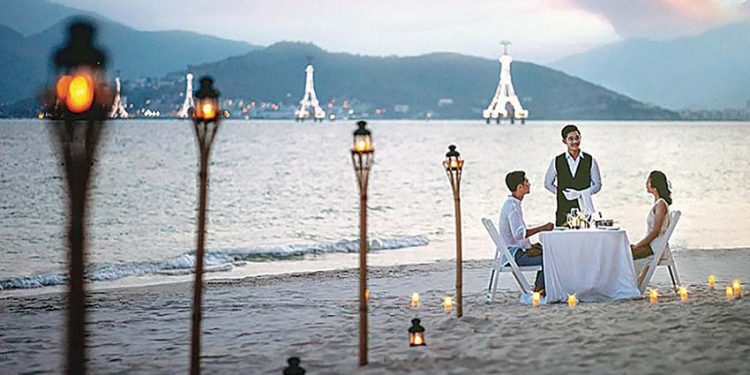 Vinpearl tung khuyến mãi siêu sốc đón hè