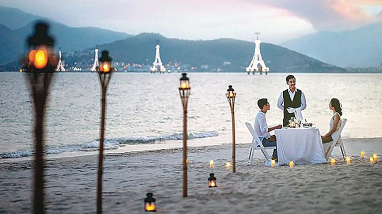 Vinpearl tung khuyến mãi siêu sốc đón hè