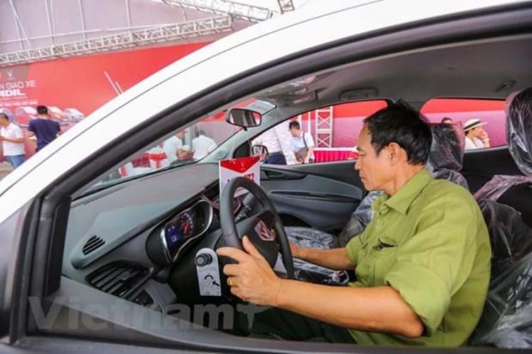 Dự kiến khung thời gian áp dụng mức giảm 50% thuế trước bạ với ô tô