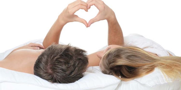 Những cách đáng yêu để đánh thức bạn đời vào mỗi buổi sáng -3