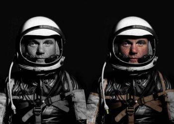 Tranh luận về việc 'tô màu' cho lịch sử -3