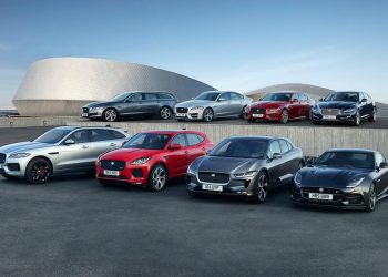 Jaguar Land Rover ưu đãi mùa hè - Tặng bệ bước tự động trị giá lên đến 260 triệu đồng - 14