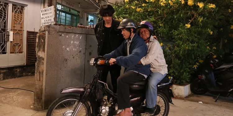 Dàn sao Việt dành nhiều lời khen cho Tuấn Trần với “Xin chào papa” 05
