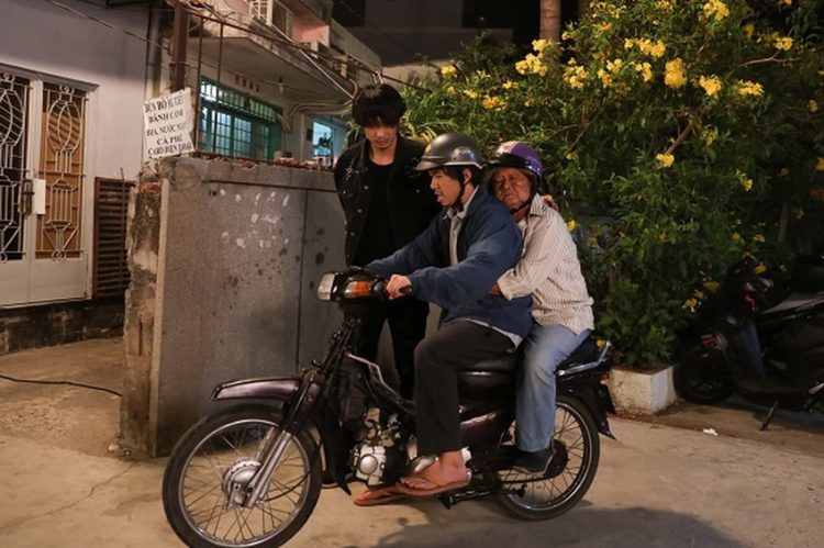 Dàn sao Việt dành nhiều lời khen cho Tuấn Trần với “Xin chào papa” 05