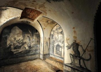 10 bí mật bị chôn vùi trong các hầm mộ -8