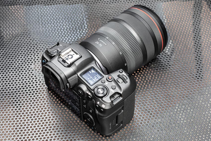 Trên tay bộ đôi máy ảnh Canon mirrorless full-frame EOS R5 và R6 tại Việt Nam - 15