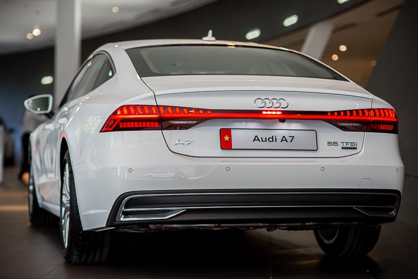 Audi A7 Sportback mới lăn bánh tại Việt Nam - 2