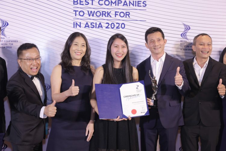 dnp-DatVietVAC-HR-Asia-Award - 3