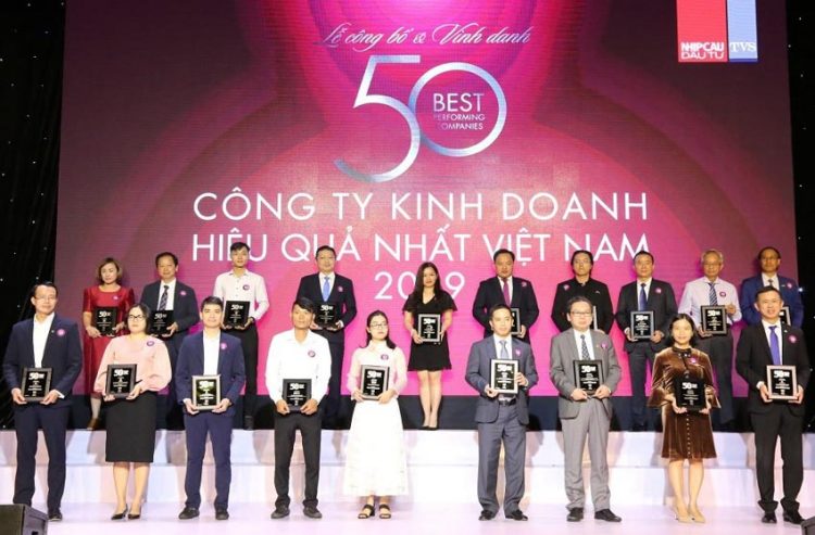 HDBank tiếp tục vào Top công ty kinh doanh hiệu quả