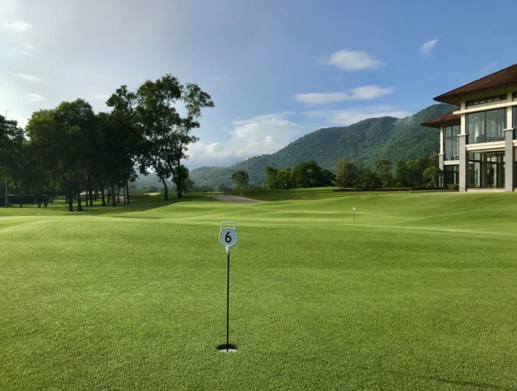 Sân gạt bóng The Gongs