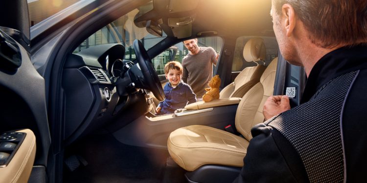 Mercedes-Benz ra mắt Dịch vụ hỗ trợ 24h - 7