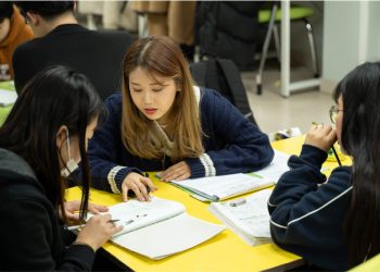 Tập đoàn ô tô Hyundai và TC MOTOR khởi động chương trình H-JUMP SCHOOL tại Việt Nam - 1