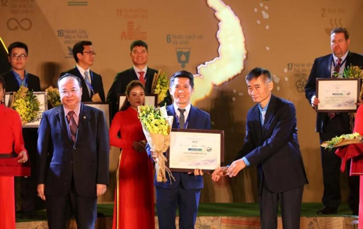 Amway Việt Nam đóng góp hơn 19 tỷ đồng cho hoạt động vì cộng đồng năm 2019 -1