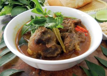 Sáng mắt, ấm lòng với cà ri Chăm An Giang -1