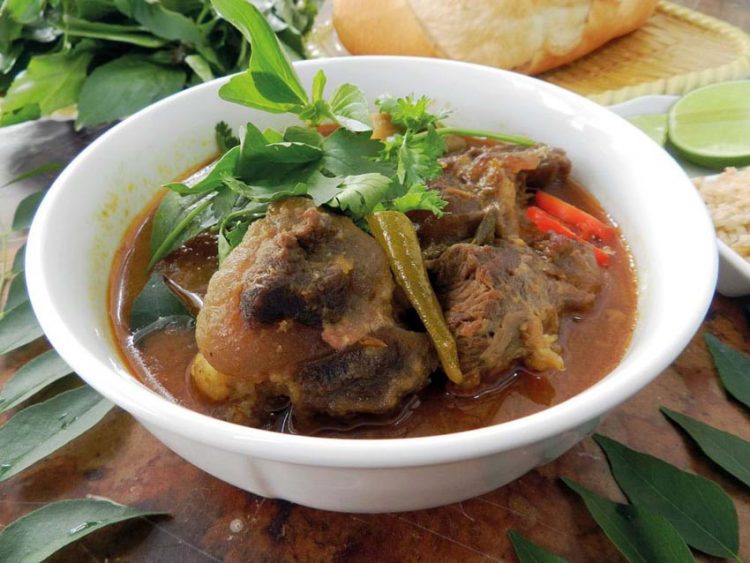Sáng mắt, ấm lòng với cà ri Chăm An Giang -1