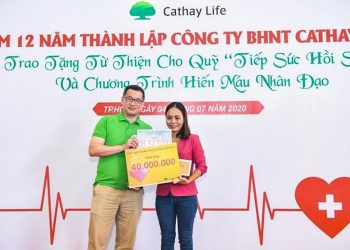 Cathay Việt Nam góp quỹ từ thiện cho chương trình 'Tiếp sức hồi sinh'