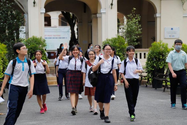 TP.HCM công bố đáp án bài thi tuyển sinh lớp 10 -1