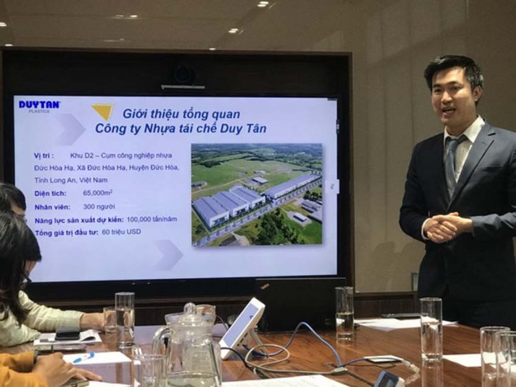 HSBC cấp tín dụng xanh cho nhà máy nhựa tái chế Duy Tân